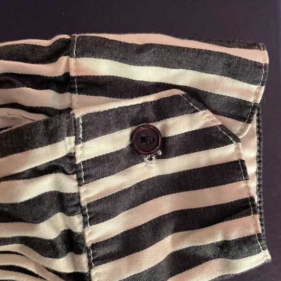 The Cast Black & White Striped Button-Up Shirt – Made in USA – Size M - Picture 3 of 3